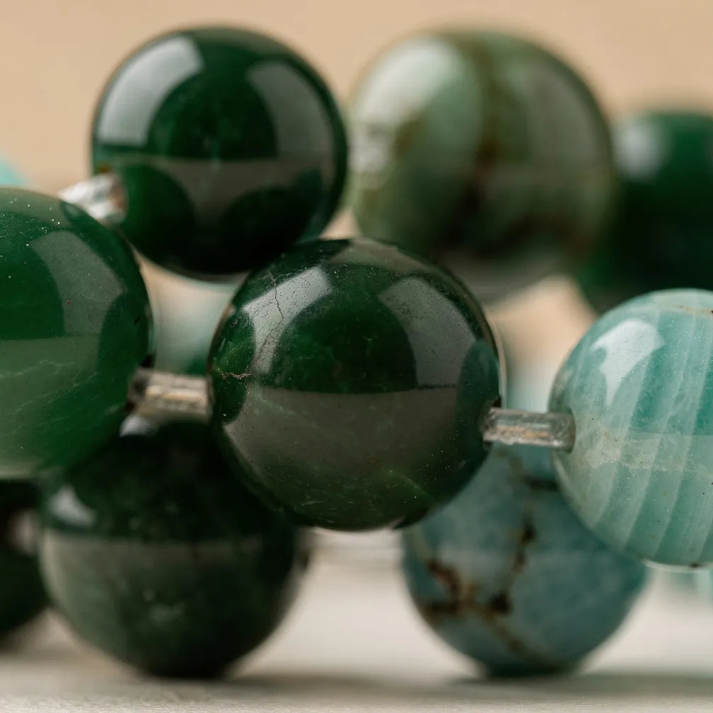 Jade and amazonite texture close-up | Salico